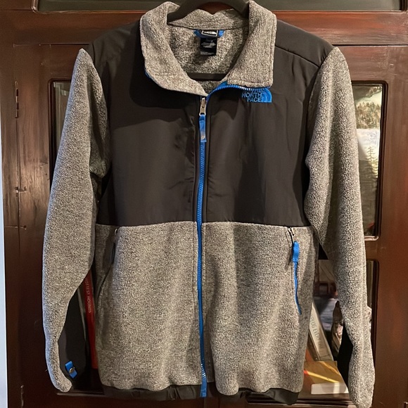 The North Face boys/youth jacket, Size XL - Picture 2 of 11